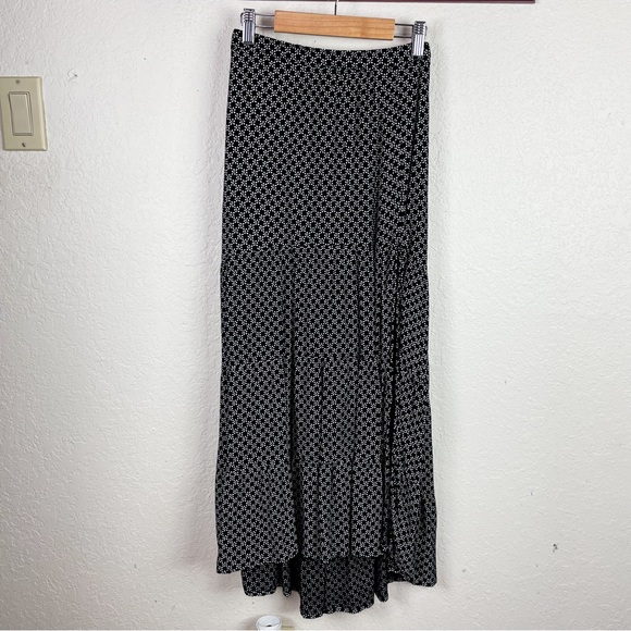 Abercrombie & Fitch Pattern Maxi Tiered Skirt Size XSP - Picture 3 of 10
